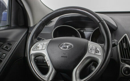 Hyundai ix35 I рестайлинг, 2010 год, 1 050 000 рублей, 15 фотография