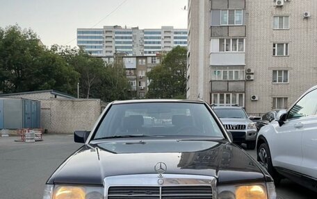 Mercedes-Benz W124, 1990 год, 400 000 рублей, 2 фотография