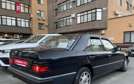 Mercedes-Benz W124, 1990 год, 400 000 рублей, 5 фотография