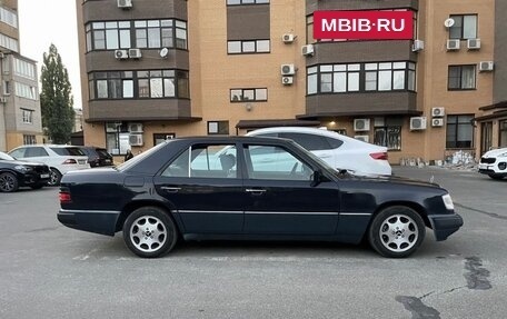 Mercedes-Benz W124, 1990 год, 400 000 рублей, 6 фотография