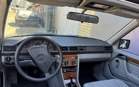 Mercedes-Benz W124, 1990 год, 400 000 рублей, 19 фотография