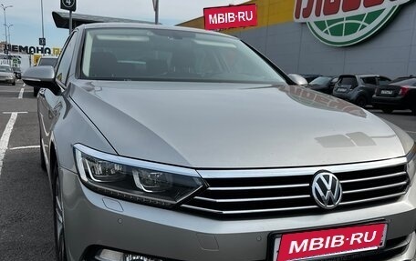 Volkswagen Passat B8 рестайлинг, 2016 год, 1 650 000 рублей, 1 фотография