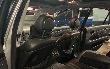 Mercedes-Benz E-Класс, 2003 год, 950 000 рублей, 10 фотография