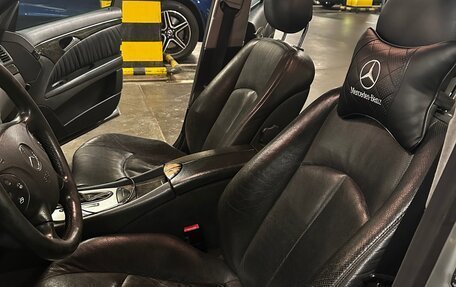 Mercedes-Benz E-Класс, 2003 год, 950 000 рублей, 13 фотография