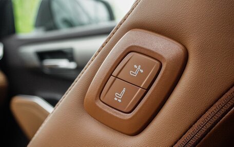 Toyota Highlander, 2025 год, 5 420 000 рублей, 21 фотография