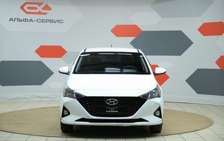 Hyundai Solaris II рестайлинг, 2021 год, 1 390 000 рублей, 2 фотография