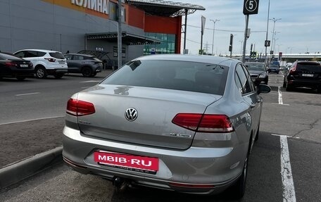 Volkswagen Passat B8 рестайлинг, 2016 год, 1 650 000 рублей, 3 фотография