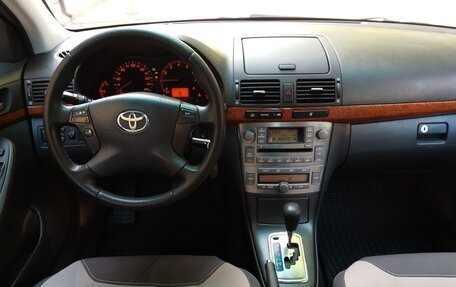 Toyota Avensis III рестайлинг, 2008 год, 610 000 рублей, 4 фотография
