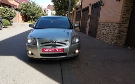 Toyota Avensis III рестайлинг, 2008 год, 610 000 рублей, 2 фотография