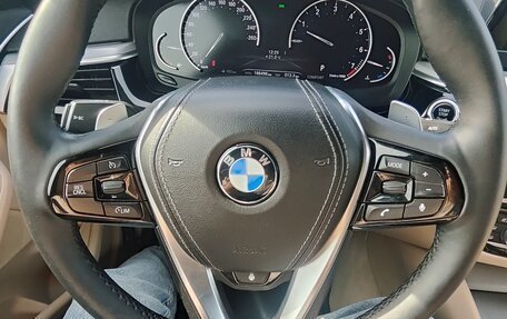 BMW 5 серия, 2019 год, 2 600 000 рублей, 13 фотография