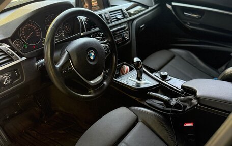 BMW 3 серия, 2016 год, 1 950 000 рублей, 10 фотография
