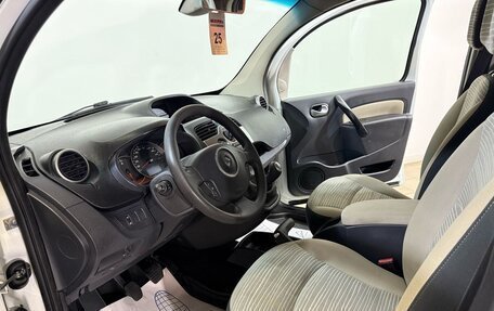 Renault Kangoo II рестайлинг, 2012 год, 665 000 рублей, 10 фотография