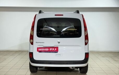 Renault Kangoo II рестайлинг, 2012 год, 665 000 рублей, 5 фотография
