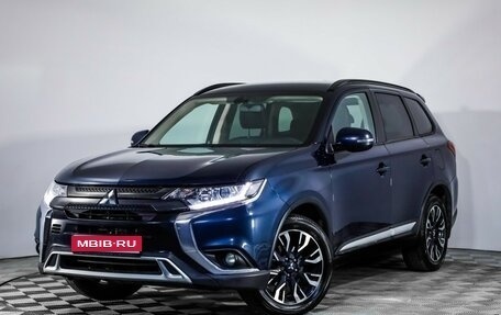 Mitsubishi Outlander III рестайлинг 3, 2021 год, 2 675 000 рублей, 1 фотография