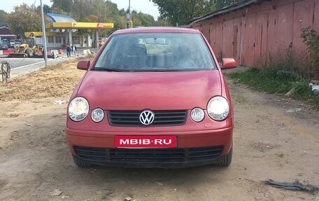 Volkswagen Polo IV рестайлинг, 2004 год, 325 000 рублей, 1 фотография