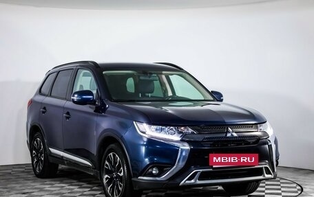 Mitsubishi Outlander III рестайлинг 3, 2021 год, 2 675 000 рублей, 7 фотография