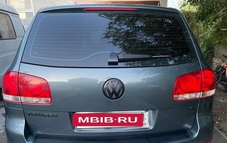 Volkswagen Touareg III, 2003 год, 800 000 рублей, 2 фотография