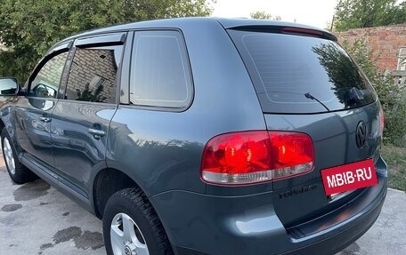 Volkswagen Touareg III, 2003 год, 800 000 рублей, 15 фотография