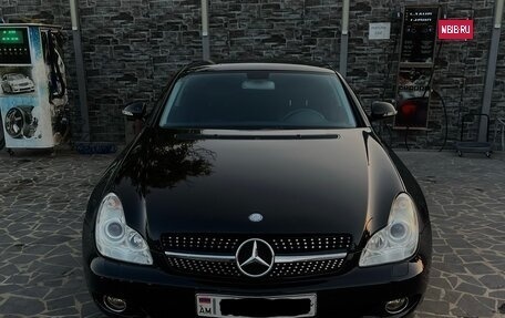 Mercedes-Benz CLS, 2006 год, 1 250 000 рублей, 2 фотография