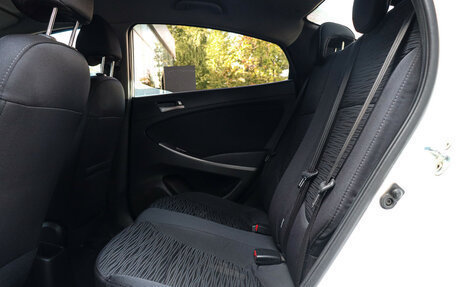 Hyundai Solaris II рестайлинг, 2016 год, 575 000 рублей, 10 фотография