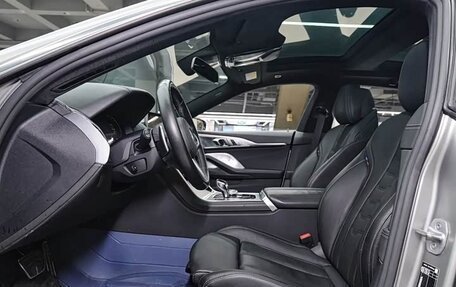 BMW 8 серия, 2022 год, 7 500 000 рублей, 10 фотография