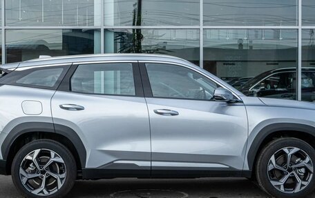 Geely Atlas, 2025 год, 2 500 000 рублей, 4 фотография