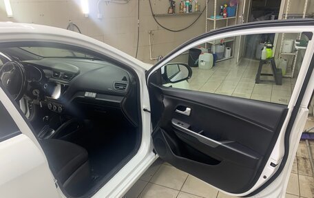 KIA Rio III рестайлинг, 2016 год, 1 100 000 рублей, 7 фотография