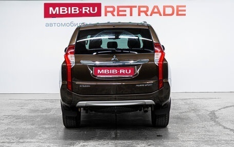 Mitsubishi Pajero Sport III рестайлинг, 2019 год, 3 020 000 рублей, 7 фотография