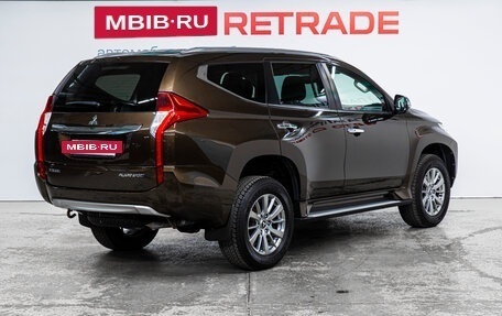 Mitsubishi Pajero Sport III рестайлинг, 2019 год, 3 020 000 рублей, 6 фотография