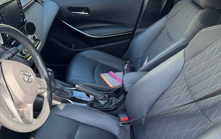 Toyota Corolla, 2021 год, 2 200 000 рублей, 6 фотография