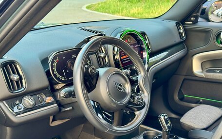 MINI Countryman II (F60), 2020 год, 2 900 000 рублей, 21 фотография