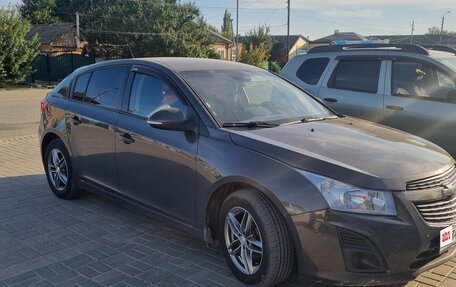 Chevrolet Cruze II, 2014 год, 700 000 рублей, 2 фотография