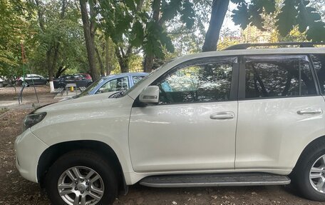 Toyota Land Cruiser Prado 150 рестайлинг 2, 2010 год, 2 500 000 рублей, 3 фотография