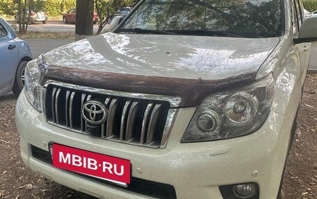 Toyota Land Cruiser Prado 150 рестайлинг 2, 2010 год, 2 500 000 рублей, 4 фотография