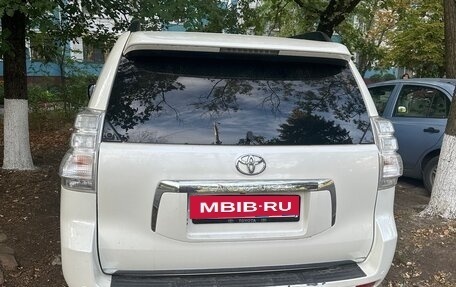 Toyota Land Cruiser Prado 150 рестайлинг 2, 2010 год, 2 500 000 рублей, 7 фотография