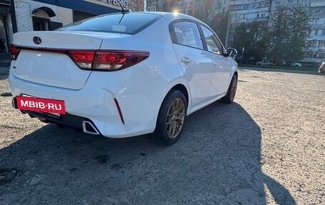 KIA Rio IV, 2020 год, 1 650 000 рублей, 8 фотография