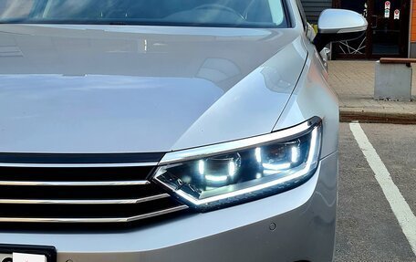 Volkswagen Passat B8 рестайлинг, 2015 год, 1 850 000 рублей, 4 фотография