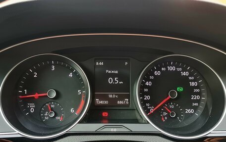 Volkswagen Passat B8 рестайлинг, 2015 год, 1 850 000 рублей, 12 фотография