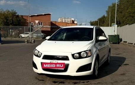 Chevrolet Aveo III, 2015 год, 699 000 рублей, 3 фотография