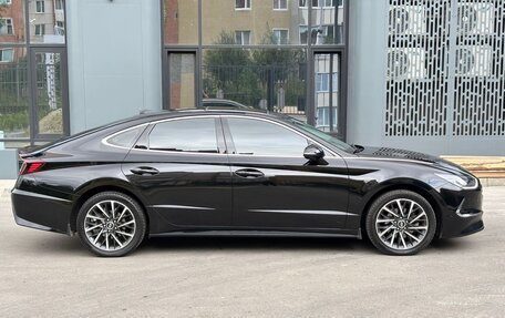 Hyundai Sonata VIII, 2022 год, 1 800 000 рублей, 13 фотография