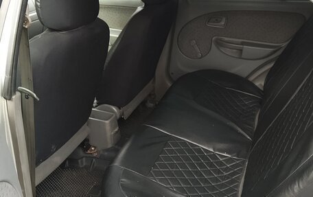 KIA Rio II, 2003 год, 250 000 рублей, 9 фотография