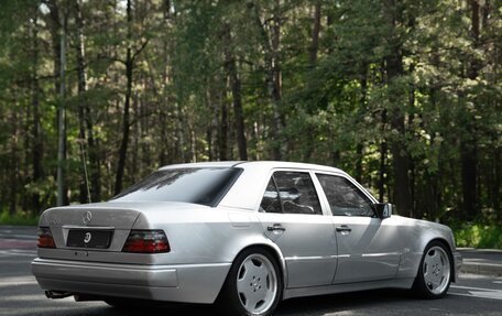 Mercedes-Benz E-Класс, 1994 год, 17 500 000 рублей, 3 фотография