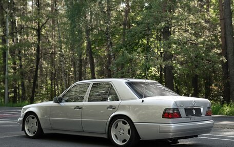 Mercedes-Benz E-Класс, 1994 год, 17 500 000 рублей, 4 фотография