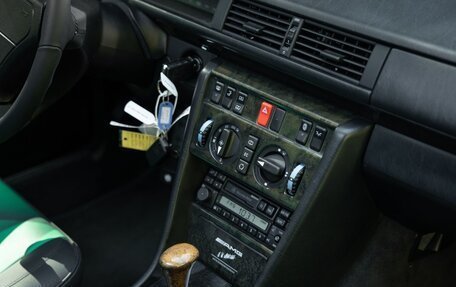 Mercedes-Benz E-Класс, 1994 год, 17 500 000 рублей, 16 фотография