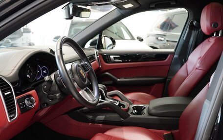 Porsche Cayenne III, 2018 год, 6 290 000 рублей, 11 фотография