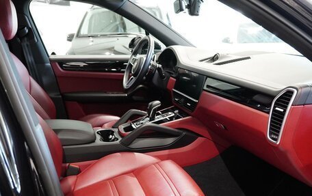 Porsche Cayenne III, 2018 год, 6 290 000 рублей, 16 фотография