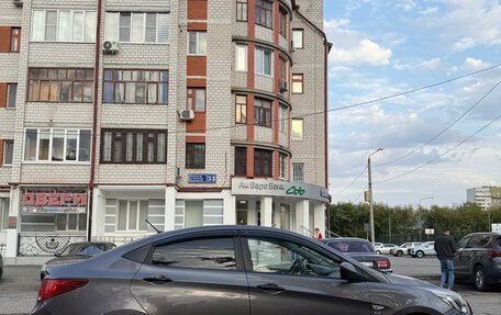 Hyundai Solaris II рестайлинг, 2015 год, 830 000 рублей, 3 фотография