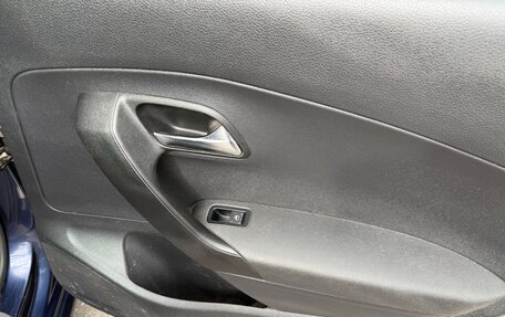 Volkswagen Polo VI (EU Market), 2013 год, 625 000 рублей, 21 фотография