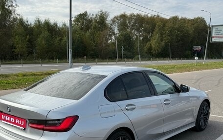 BMW 3 серия, 2020 год, 3 200 000 рублей, 3 фотография