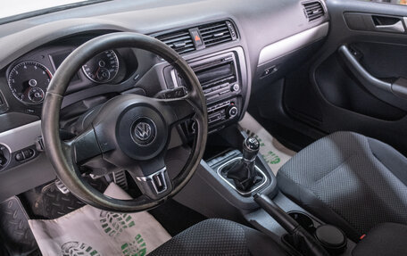 Volkswagen Jetta VI, 2012 год, 999 000 рублей, 8 фотография